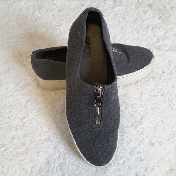 Vince Shoes - Vince Warner grey flannel platform sneaker size 7